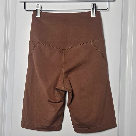 GIrlfriend Collective High Rise Bike Short 8" - XS Carmel - Picture 2 of 4